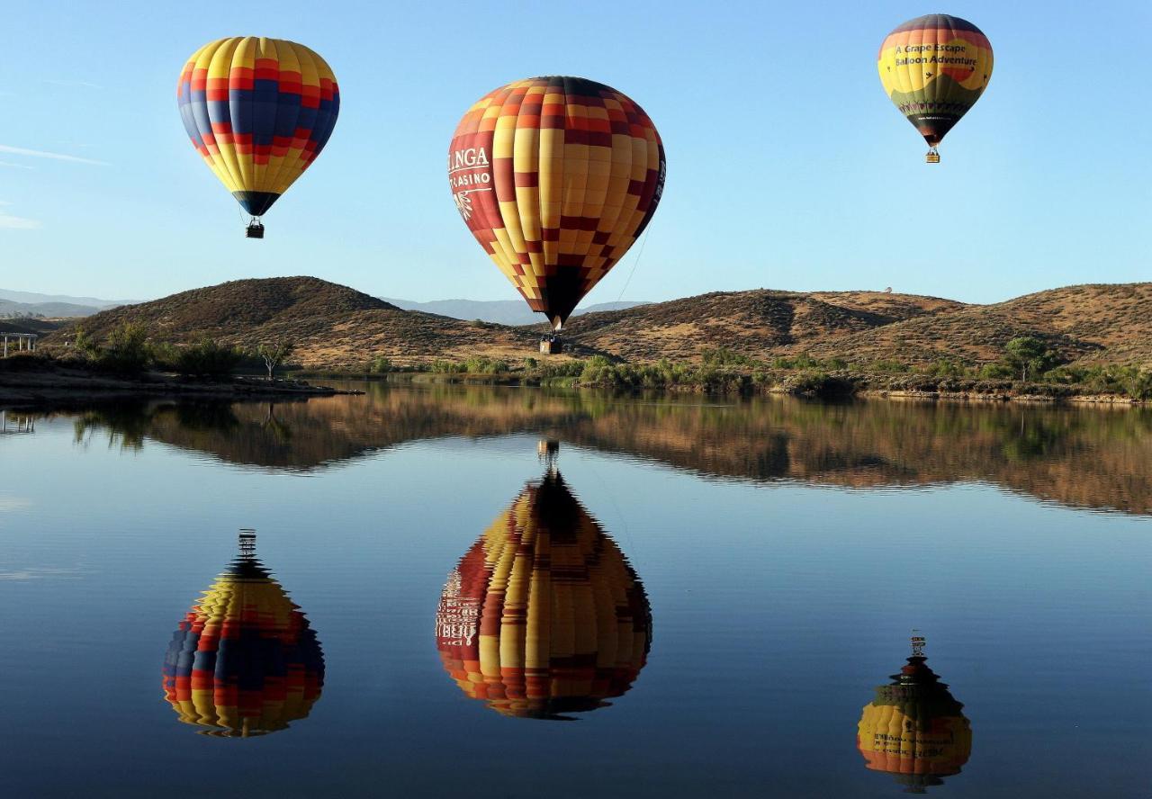 Balloons And Wine Murrieta Exteriér fotografie